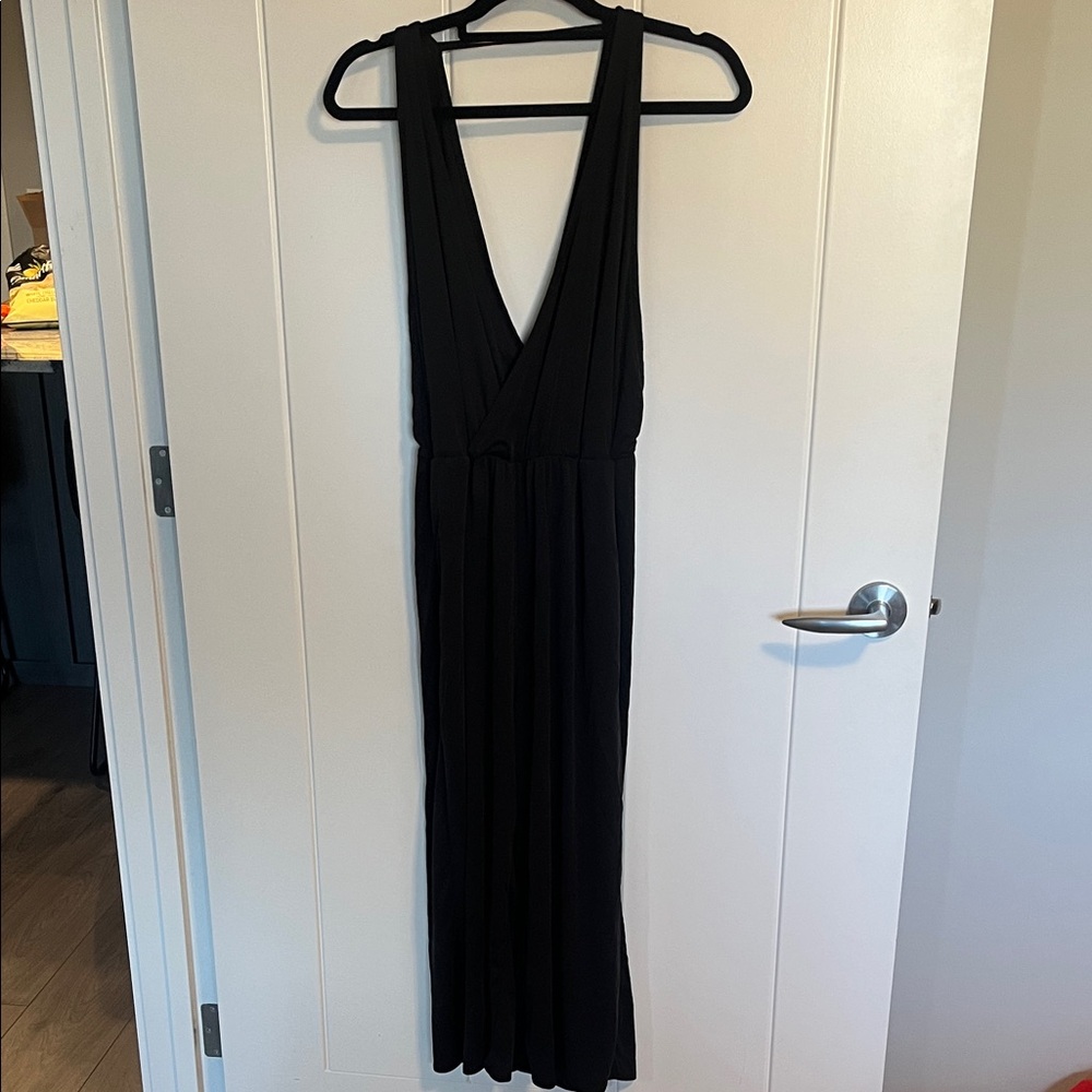 Monk & Lou Black Ribbed V-Neck romper